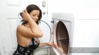 Perverz milf mami a fiával baszik