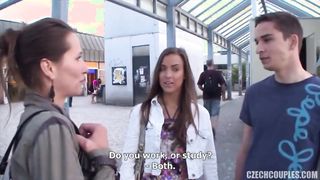 Amatőr fiatal pár pénzért közösül