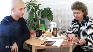 Magányos házastárs és a tini manus