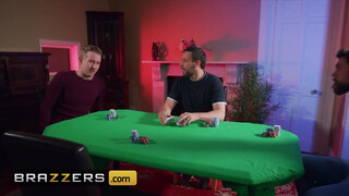 Brazzers - Honour May óriás pélót kap a lyukába