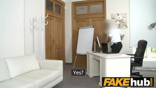 Fake Agent extra félénk bige alig mer élvezni