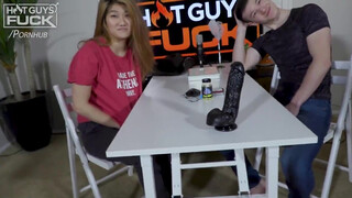 Hot guys fuck - a kicsike japán picsa és a japán pasi