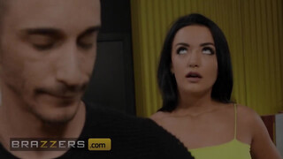 Brazzers - Zuzu Sweet-et hátsó bejáratba reszeli a Barista manus
