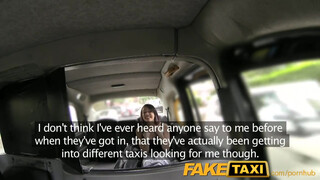 FakeTaxi - taxi rajongó picsa tudja miért jött