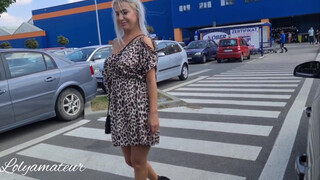 lolyamateur - Ikea parkolóba cidázza a dákót