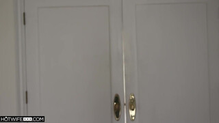 HotwifeXXX - ez a fütykös sokkal nagyobb mint a férjemé
