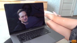 MihaNika69 - Katona reszeli a tini csajt