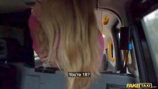 Fake Taxi - Chloe Chevaleir szereti a hatalmas kárót