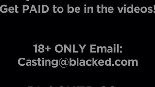 BLACKED - Lexi Lore kap egy jó méretes csoki dákót