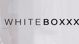 WhiteBoxxx - Emily Cutie a gyönyörű ukrán picsa