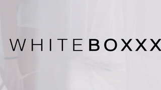 WhiteBoxxx - Vera Wonder a bombázó magyar bige