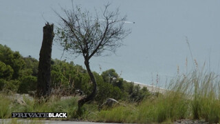 PrivateBlack - Carolina Savage popsiba kefélve a billiárd asztalon