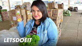 Dagadt brazil milf pinája mélyen megdöngetve xiomarától
