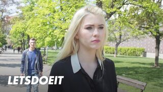 Fullos lengyel világos szőke Misha Cross cumizza a külföldi vastag fazt külföldön és jól meglovagolja